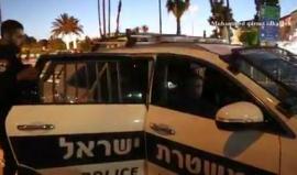 قوات الاحتلال تعتقل شاب مصاب بعد الاعتداء عليه في منطقة باب العامود بالقدس المحتلة
تصوير: محمد قاروط ادكيدك