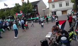 #شاهد #مباشر مظاهرة في مدينة نیبرو السويدية نصرة للقدس والمسجد الأقصى المبارك