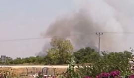 #شاهد حريق كبير جديد يندلع الآن في غلاف غزة بفعل طائرات ورقية حارقة أُطلقت من قطاع غزة