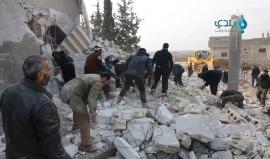 مشاهد تظهر حجم الدمار والمجزرة الذي خلفته الغارات الروسية على مدينة الأتارب في ريف حلب الغربي