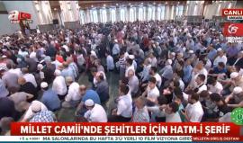 #شاهد الرئيس التركي رجب طيب #أردوغان يتلو آيات من #القرآن_الكريم على أرواح شهداء المحاولة الانقلابية الفاشلة في ذكراها الثانية .