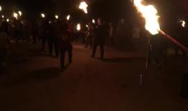 #مباشر 
فعاليات ليلة للمتظاهرين قرب السياج الفاصل شرق للبريج وسط قطاع غزة ضمن مسيرة العودة الكبرى

بث مراسلنا |أحمد المقادمة