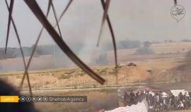 #عاجل المتظاهرون يتمكنون مجددا من إشعال موقع كانت تتمركز فيه قوات الاحتلال، التي أطلقت النار عليهم بشكل عشوائي شرق البريج وسط قطاع غزة . 
#مسيرة_العودة_الكبرى