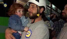 التهجير القسري في #سوريا ..
وصول مهجرين من حي الوعر إلى ريف #حمص الشمالي