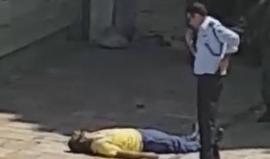 متابعة .. #عاجل 
قوات الاحتلال تغلق مداخل البلدة القديمة وتعتدي على المصلين في منطقة باب الاسباط بالقدس المحتلة بعد جريمة جنود الاحتلال وإطلاق النار على شاب في منطقة باب العامود بدعوى محاولته تنفيذ عملية طعن والإعلام العبري يتحدث عن استشهاده .