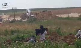 #شاهد استهداف قوات الاحتلال للمتظاهرين السلميين بالقنابل والرصاص شرق غزة. 
#مسيرة_العودة_الكبرى 
#أنا_راجع