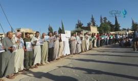 أهالي ضحايا مجزرة الكيميائي في خان شيخون ينظمون وقفة احتجاجية بمناسبة مرور 100 يوم على المجزرة
تصوير بلدي نيوز