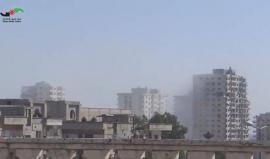 #شاهد| قوات النظام السوري تقصف منازل المدنيين في حي الوعر بحمص بقذائف المدفعية والهاون 
(مركز حمص الإعلامي)