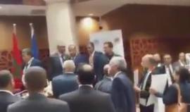 برلمانيون يطردون وزير الحرب الصهيوني السابق