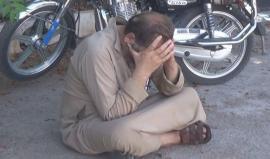 مشاهد مروعة من مجزرة محافظة إدلب وسط سوقها الشعبي والتي راح ضحيتها أكثر من 16 شهيد وعشرات الجرحى
(معاذ الشامي)