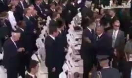 #شاهد تقرير لتلفزيون فلسطين: مشاركة الرئيس عباس في تشييع بيرز خطوة نحو الهدف بعيدا عن المواقف الشعوبية التي لا تجلب الا الدمار والويلات.
 ومشاركته دعم لفكرة السلام التي أعلن بيرز مراراً دعمه لها.
#تعزية_السفاح