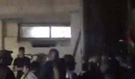 انطلاق مسيرة تضامنية مع الأسرى المضربين عن الطعام في مخيم الدهيشة غربي بيت لحم.