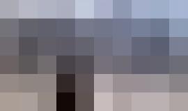 رفع آذان الظهر من باحات المسجد الاقصى المبارك .