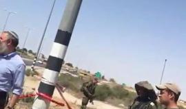 #شاهد | وزارة الصحة الفلسطينية تعلن رسميا عن استشهاد شاب فلسطيني برصاص قوات الاحتلال قرب مفرق "غوش عتصيون" جنوب بيت لحم، والاحتلال يدعي محاولته تنفيذ عملية طعن .