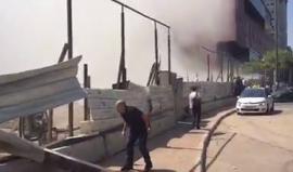 #شاهد أكثـر من 30 إصابـة بانهيار في موقع بنـاء بتـل أبيب