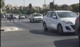 #شاهد .. من مكان الاشتباك وإطلاق قوات الاحتلال النار على منفذ عملية القدس بعد مطاردته وإصابته 8 مستوطنين حالة 3 منهم خطيرة