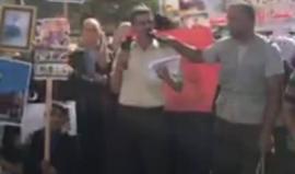 #بث_مباشر وقفة للمطالبة باستعادة جثامين الشهداء المحتجزة على دوار ابن رشد.