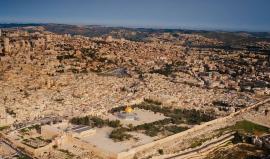 #شاهد الأرض لنا والقدس لنا والله بقوته معنا ✌️✌️