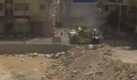 #شاهد | استمرار المواجهات بين الشبان وقوات الاحتلال في شارع الملك فيصل بالخليل وقوات الاحتلال تتواجد قرب مستشفى عالية وتلاحق الشبان