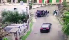 #فيديو مجهولون يعتدون على رئيس بلدية بيت جالا في بيت لحم