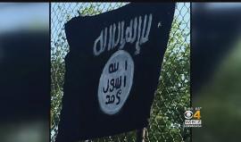 #شاهد | حالة هلع في مدينة بيتسفيلد بولاية نيوهامشاير الأمريكية والشرطة تحقق، بعد حديث الإعلام الأمريكي عن العثور على راية تنظيم "الدولة" داعش معلقة فوق سد للمياه .