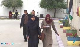 ألف وظيفة شاعرة، يتنافس عليها 50 ألف متقدم لامتحان التربية للتوظيف.

تقرير: مصعب الخطيب