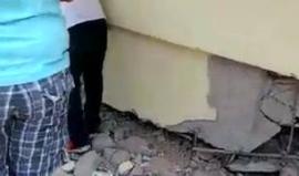 البحث عن مفقودين تحت انقاض منازل دمرها زلزال المكسيك