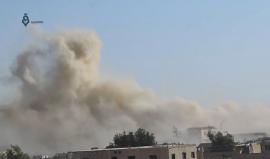 #شاهد .. لحظة سقوط صاروخ أرض_أرض على حي سكني في مدينة #داريا بريف #دمشق قبل قليل .