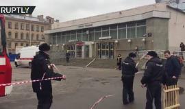 صور من خارج محطة "سينايا بلوشاد" التي شهدت التفجير في سان بطرسبورغ الروسية