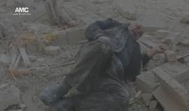 مشاهد مؤثرة عقب الغارات الجوية على مدينة #إدلب
تصوير محمد حردان