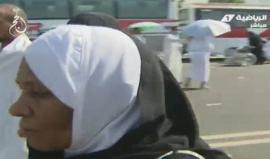 #شاهد حجاج بيت الله الحرام يصعدون الى "جبل عرفات" لأداء الركن الأعظم من مناسك الحج