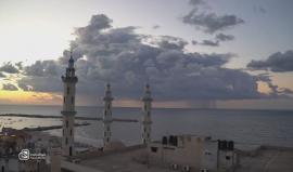 مشهد جميل لغيمة ماطرة داخل البحر كما بدت من مدينة #غزة قبل قليل 
تصوير: فيوتشر ميديا