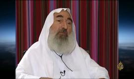 كواليس تسجيل شهادة الشيخ أحمد ياسين - أول ضيف- في برنامج شاهد على العصر بقناة الجزيرة