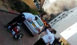 فيديو من مكان انفجار سيارتين في مدينة اسدود المحتلة .. ترجيحات بأن الخلفية جنائية