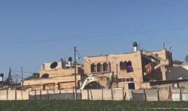 قوات الاحتلال تشرع بهدم 10 منازل شمال غرب مدينة قلنسوة بالداخل الفلسطيني المحتل بذريعة البناء غير المرخص، وذلك بعد اقتحام عشرات الجنود ترافقهم جرافات للمنطقة واندلاع مواجهات أسفرت عن اعتقال شاب .