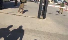 #فيديو جديد للحظة اختطاف رئيس مجلس طلبة جامعة بيرزيت "عمر الكسواني" من داخل حرم جامعة بير زيت برام الله على يد قوة من المستعربين