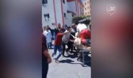 #شاهد ماذا فعل مسعف فلسطيني في محاولة لانقاذ حياة إحدى الإصابات الخطيرة برصاص قوات الاحتلال شرقي قطاع غزة