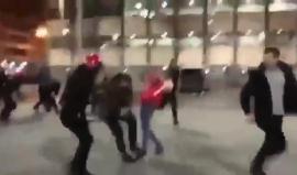 #فيديو مقتل ضابط شرطة إسباني خلال فض اشتباكات بين جماهير "سبارتاك" موسكو الروسي وأتلتيك بلباو الإسبانى