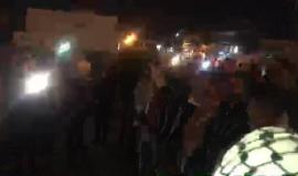 #شاهد #مباشر مظاهرات متواصلة أمام السفارة الأمريكية في العاصمة الاردنية عمان نصرة للقدس ورفضا لقرار ترامب . 
#القدس_عاصمة_فلسطين