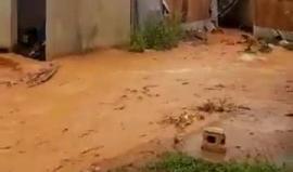 مخيمات النازحين والمهجرين تغرق بفعل مياه الأمطار بريف #حلب الشمالي