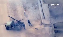 #شاهد | طائرات تركية بدون طيار تلتقط صورا تثبت إطلاق مسلحون أكراد قذائف صاروخية باتجاه الأراضي التركية من مناطق مأهولة بالسكان المدنيين في أطراف بلدة #جنديرس، غربي #عفرين #السورية