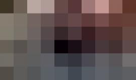 #شاهد الشهيدة رزان النجار كانت تسابق المسعفين لإنقاذ جرحى مسيرات العودة فكانت هدفًا لقناصة الاحتلال 
تقرير: حازم البنا