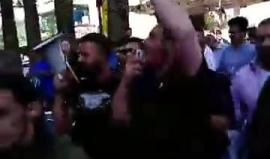 وقفة على دوار الشهداء وسط مدينة نابلس نصرة لمسيرة العودة في غزة.
تصوير ماهر سمارو