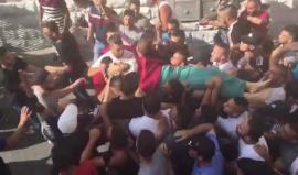 #شاهد المقدسيون يشيعون الشهيد محمد أبوغنّام الذي ارتقى برصاص الاحتلال في بلدة الطور شرق المسجد الأقصى