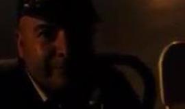 #شاهد 
في ليلة القدر.. أسرى محررون أمضوا عشرات السنين في سجون الاحتلال يواصلون الاعتصام أمام مقر رئاسة الوزراء في رام الله إحتجاجاً على قطع رواتبهم