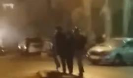 قوات الاحتلال تشن حملة اعتقالات في يافا المحتلة بعد مواجهات اثر قمع مسيرة رافضة لجرائم قوات الاحتلال.
