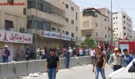 جانب من المواجهات التي اندلعت بين قوات الاحتلال والشبان على حاجز قلنديا العسكري

تصوير: رشا حرز الله/وفا