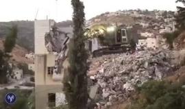 #شاهد
فيديو نشرته صفحات عبرية لحصار منزل تحصن فيه الشهيد #محمد_الفقيه في صوريف شمالي الخليل.