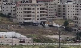 إصابات واعتقالات في مخيم الامعري برام الله خلال اقتحام قوات الاحتلال له بحثاً عن فلسطيني ألقى لوح رخام على رأس جندي إسرائيلي قبل أيام