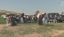 القدس - سكان الخان الأحمر ينظمون إعتصاما إحتجاجا على قرار الإحتلال بهدم منازل ومنشآت